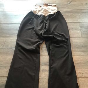Oh Baby by Motherhood brown dress pants size XL.